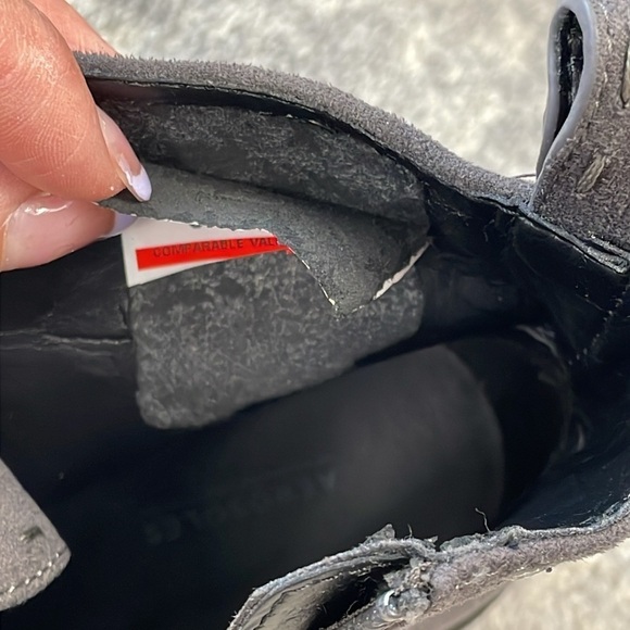 New Aerosoles Aware Arezzo Buckle Ankle Boots Booties Grey Gray Moto Sz 5 - Picture 13 of 16